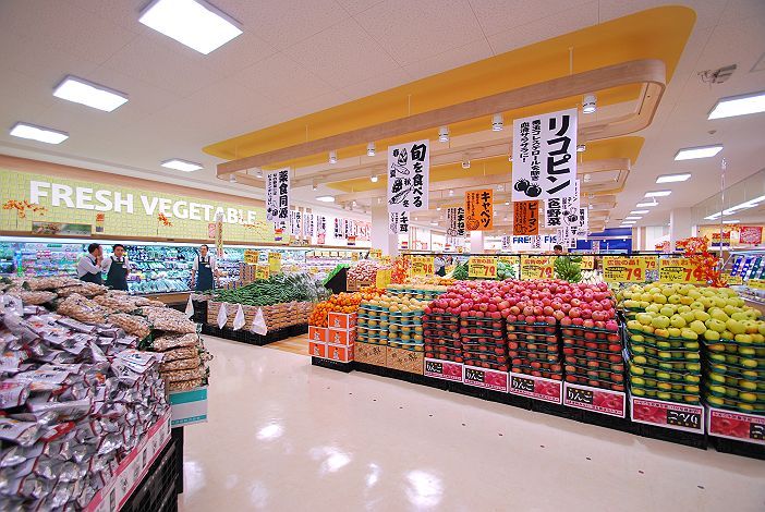 制作事例 コモディイイダ 野田店 株式会社ラックランド