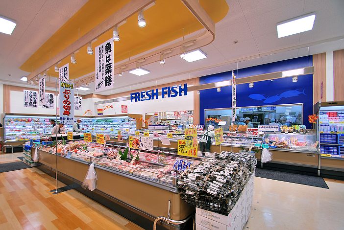 制作事例 コモディイイダ 野田店 株式会社ラックランド